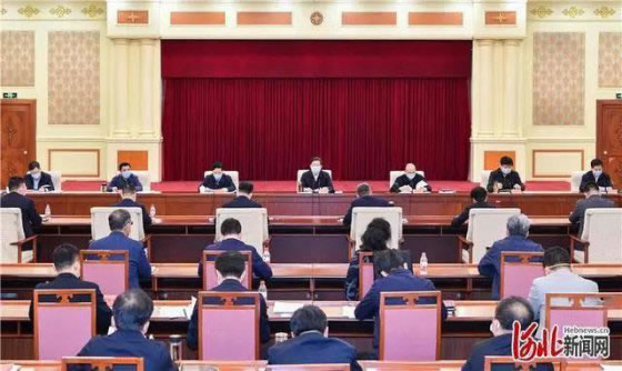 恒工精密總經(jīng)理魏志勇出席王東峰書記主持的全省民營企業(yè)座談會并發(fā)言
